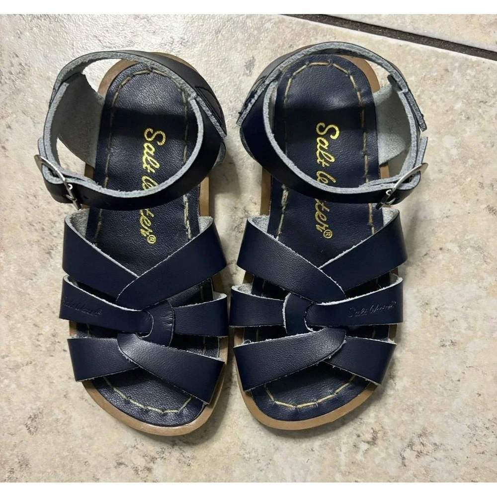 Salt Water Sandals Navy Blue size 8